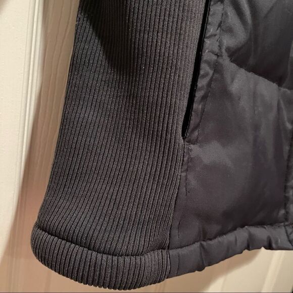 Vintage GAP 1990’s Black Quilted Zip Up Down Feather Puffer Warm Jacket Sz XS - Picture 6 of 10